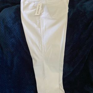 Capri white pants